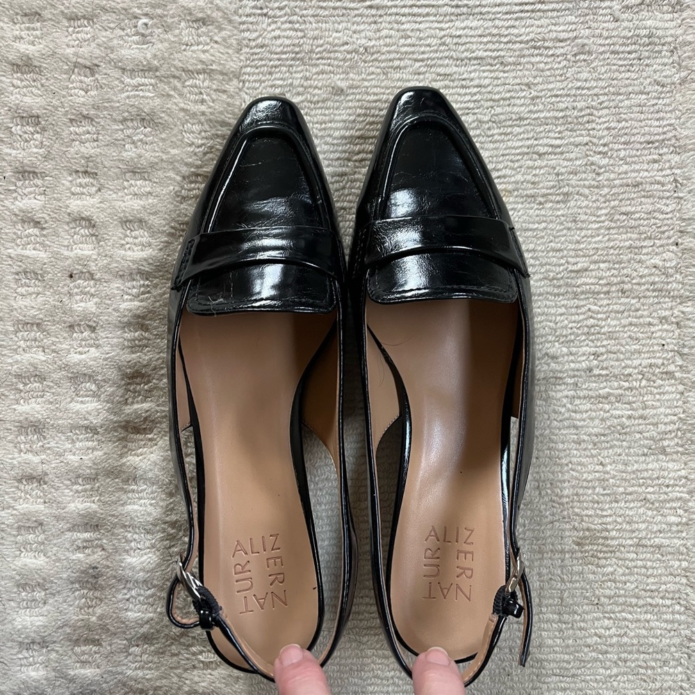 Naturalizer Black Patent Slingback Loafers Heels - Picture 2 of 4